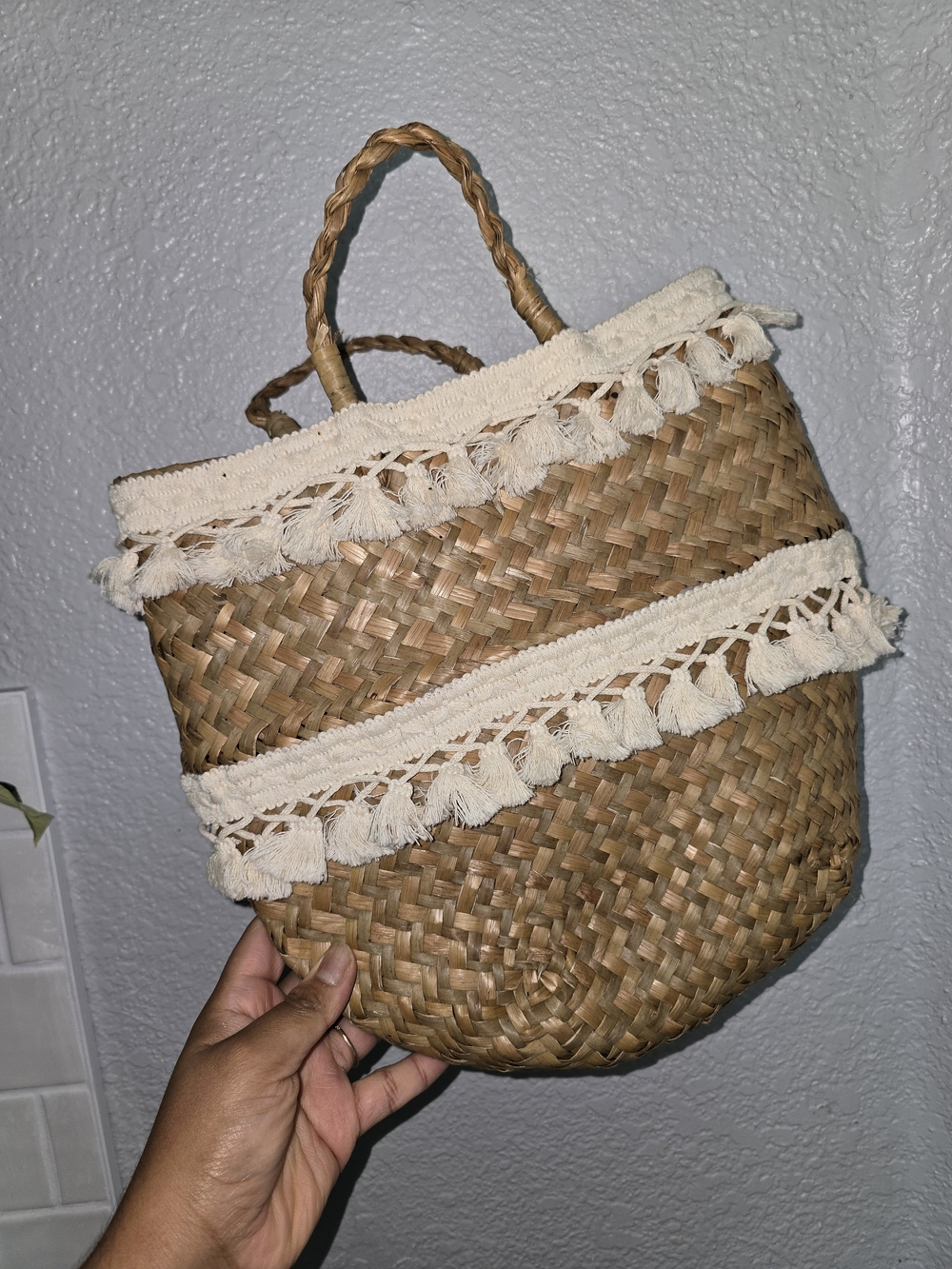 BoHO Plant Basket Woven Straw Tassel Tote Bag in Natural and Cream